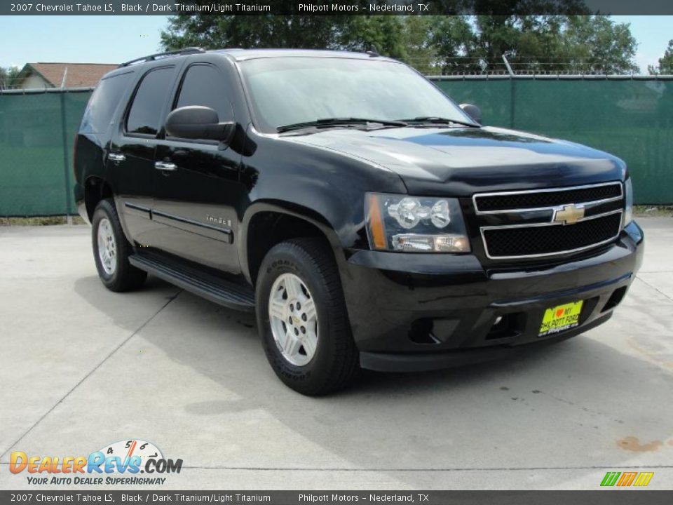2007 Chevrolet Tahoe LS Black / Dark Titanium/Light Titanium Photo #1