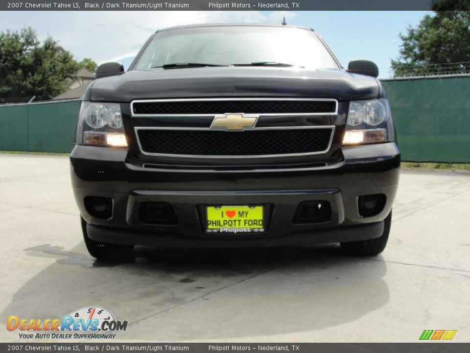 2007 Chevrolet Tahoe LS Black / Dark Titanium/Light Titanium Photo #9
