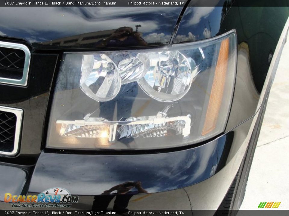 2007 Chevrolet Tahoe LS Black / Dark Titanium/Light Titanium Photo #10