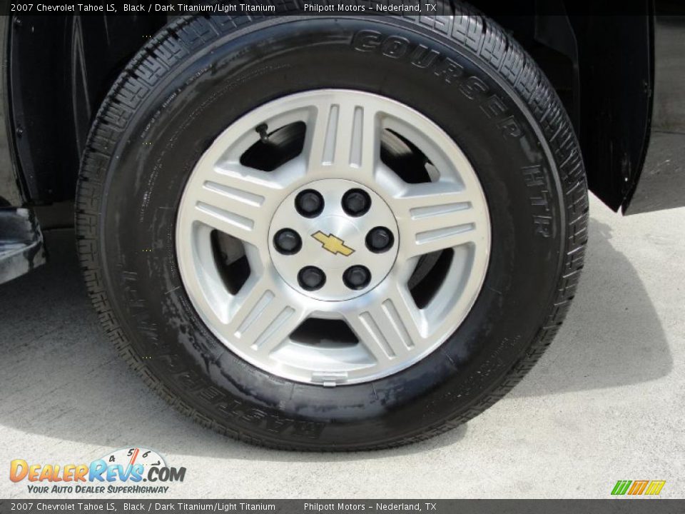 2007 Chevrolet Tahoe LS Black / Dark Titanium/Light Titanium Photo #16