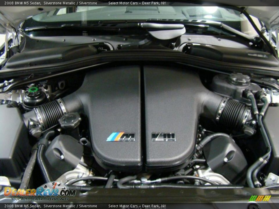 2008 BMW M5 Sedan Silverstone Metallic / Silverstone Photo #16