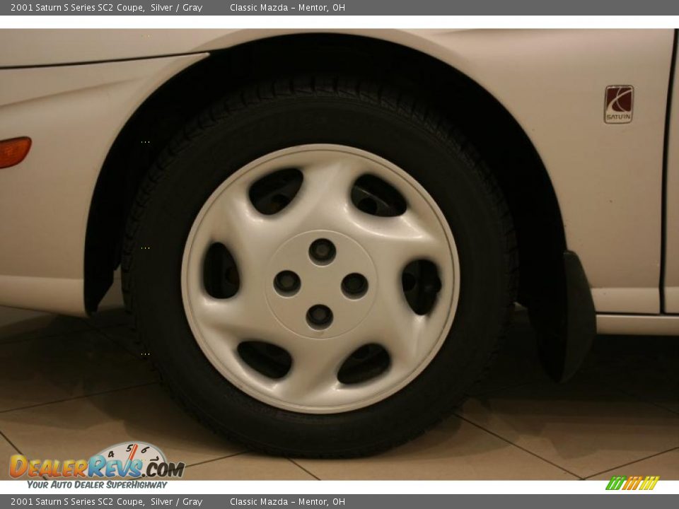 2001 Saturn S Series SC2 Coupe Silver / Gray Photo #18
