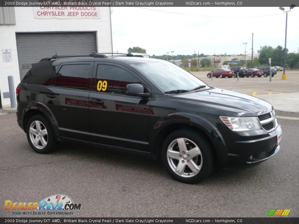 2009 Dodge Journey SXT AWD Brilliant Black Crystal Pearl / Dark Slate Gray/Light Graystone Photo #3