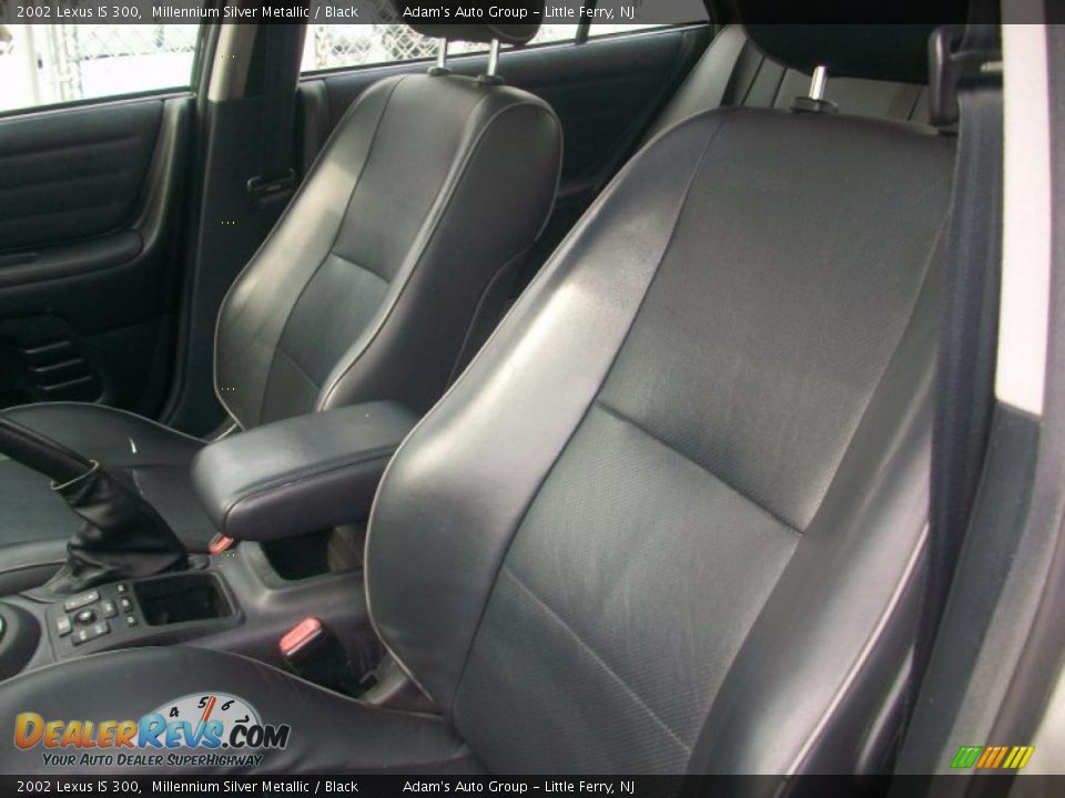 2002 Lexus IS 300 Millennium Silver Metallic / Black Photo #11