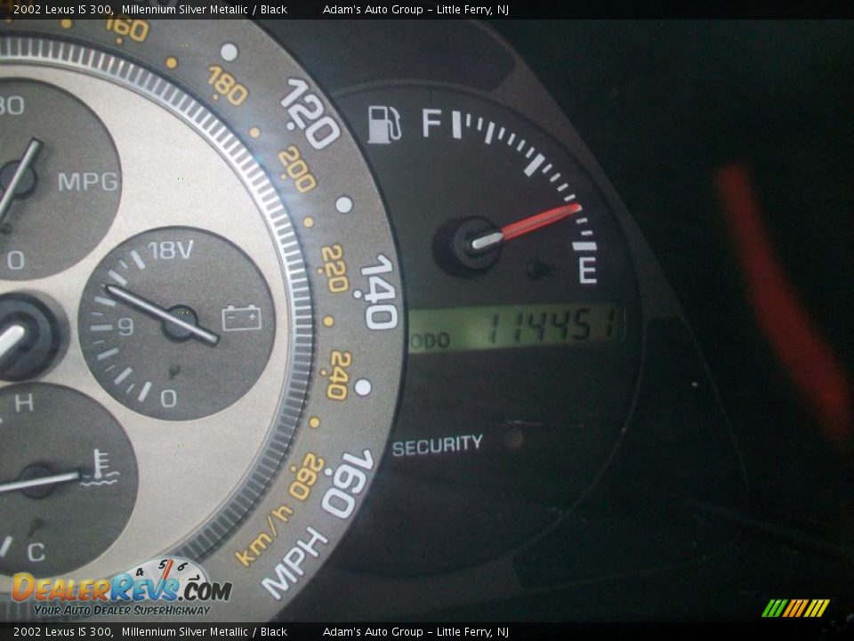 2002 Lexus IS 300 Millennium Silver Metallic / Black Photo #12