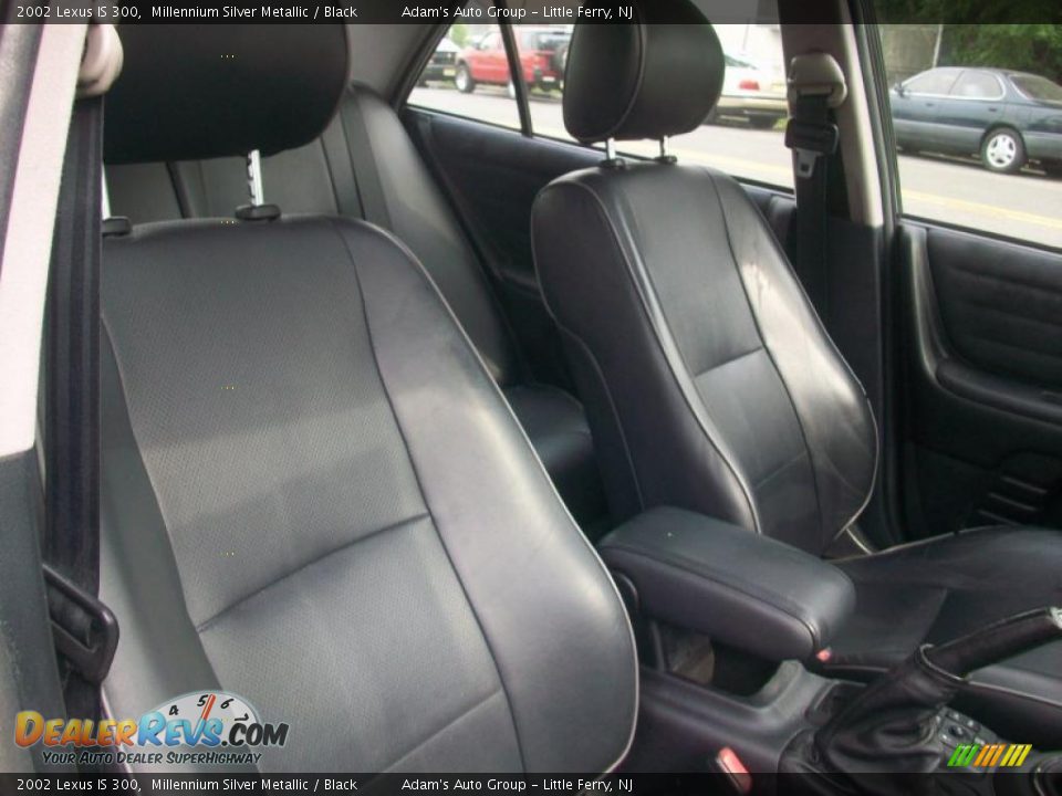 2002 Lexus IS 300 Millennium Silver Metallic / Black Photo #21