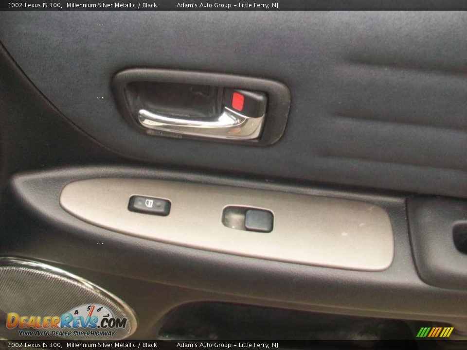 2002 Lexus IS 300 Millennium Silver Metallic / Black Photo #23