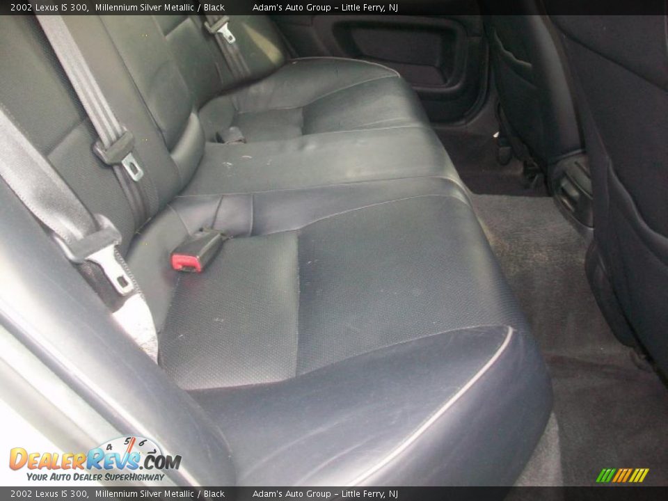 2002 Lexus IS 300 Millennium Silver Metallic / Black Photo #25