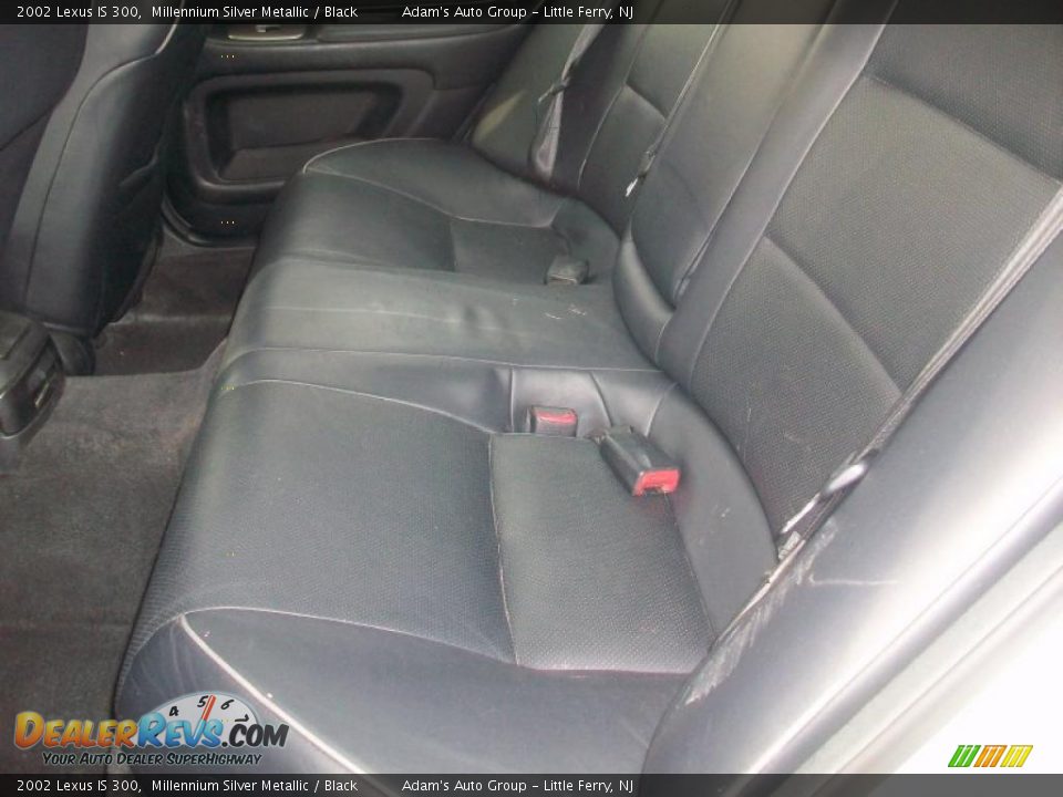 2002 Lexus IS 300 Millennium Silver Metallic / Black Photo #28