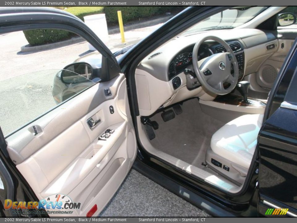 2002 Mercury Sable LS Premium Sedan Black / Medium Parchment Photo #12