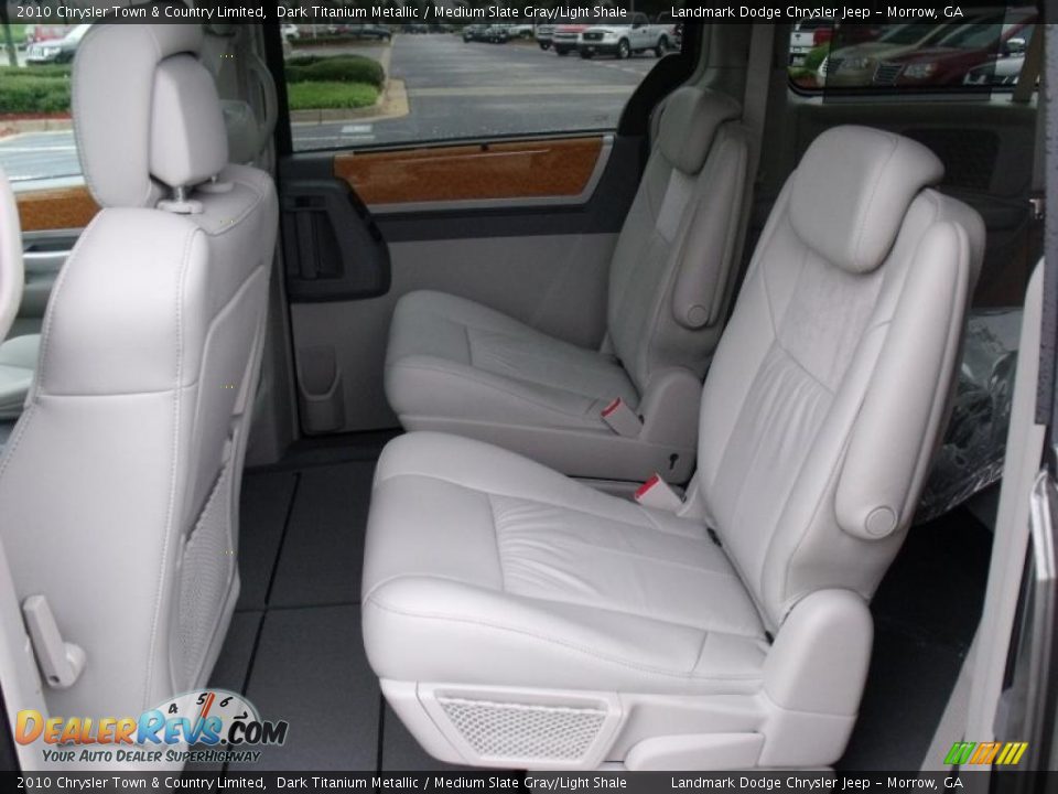 2010 Chrysler Town & Country Limited Dark Titanium Metallic / Medium Slate Gray/Light Shale Photo #7