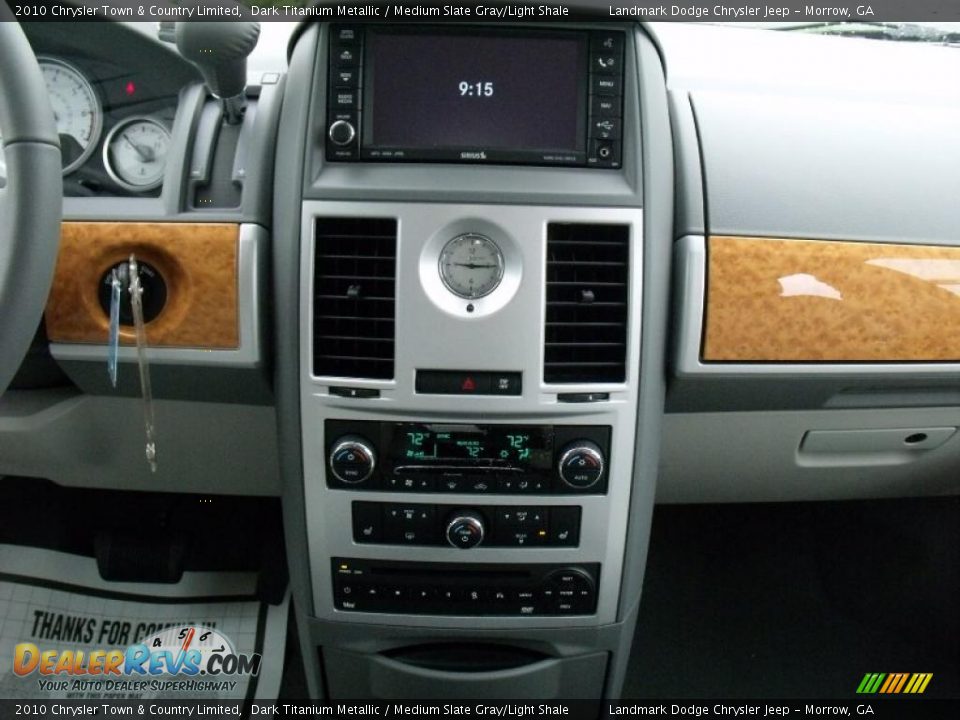 2010 Chrysler Town & Country Limited Dark Titanium Metallic / Medium Slate Gray/Light Shale Photo #10