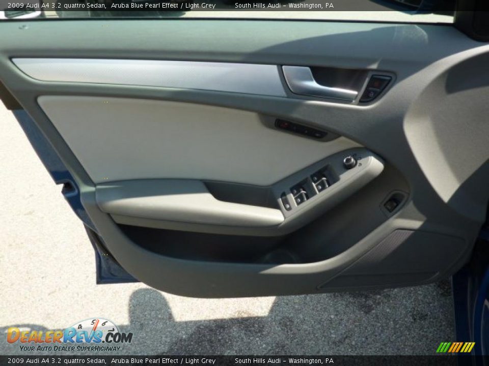 2009 Audi A4 3.2 quattro Sedan Aruba Blue Pearl Effect / Light Grey Photo #12