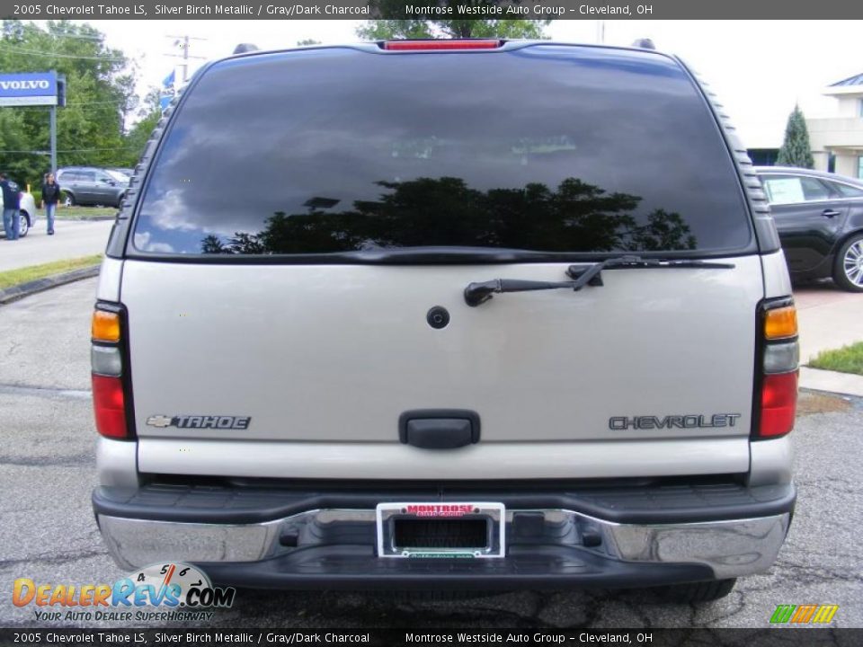 2005 Chevrolet Tahoe LS Silver Birch Metallic / Gray/Dark Charcoal Photo #4