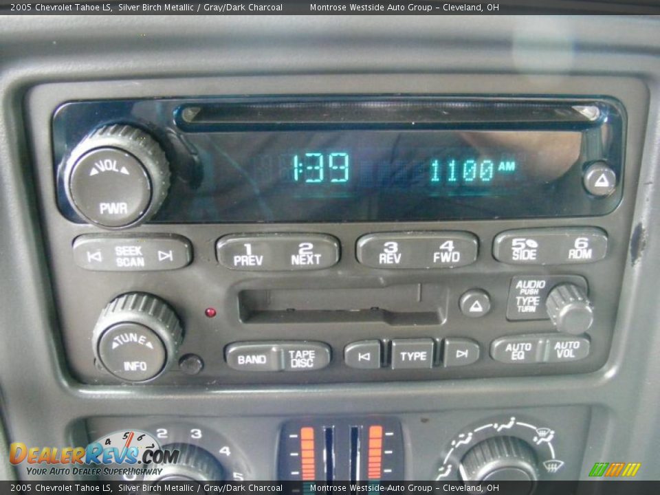 2005 Chevrolet Tahoe LS Silver Birch Metallic / Gray/Dark Charcoal Photo #21
