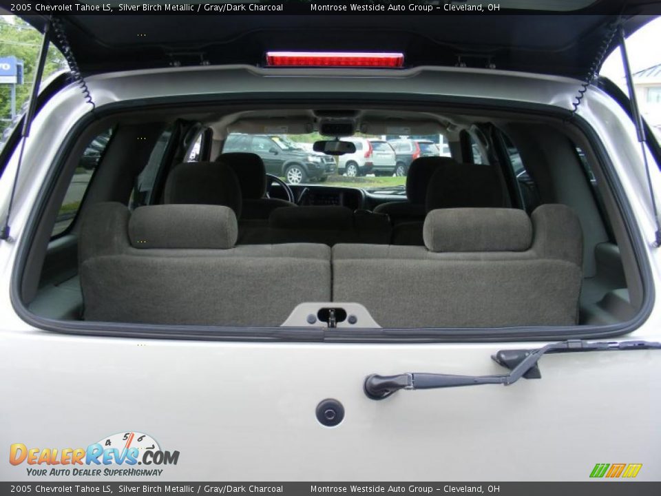 2005 Chevrolet Tahoe LS Silver Birch Metallic / Gray/Dark Charcoal Photo #24