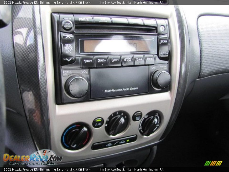 2002 Mazda Protege ES Shimmering Sand Metallic / Off Black Photo #12