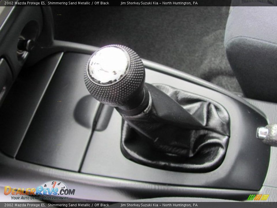 2002 Mazda Protege ES Shimmering Sand Metallic / Off Black Photo #13