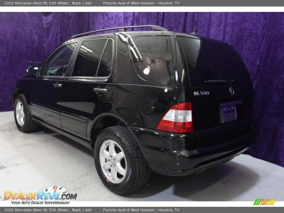 2002 MercedesBenz ML 500 4Matic Black / Ash Photo 4