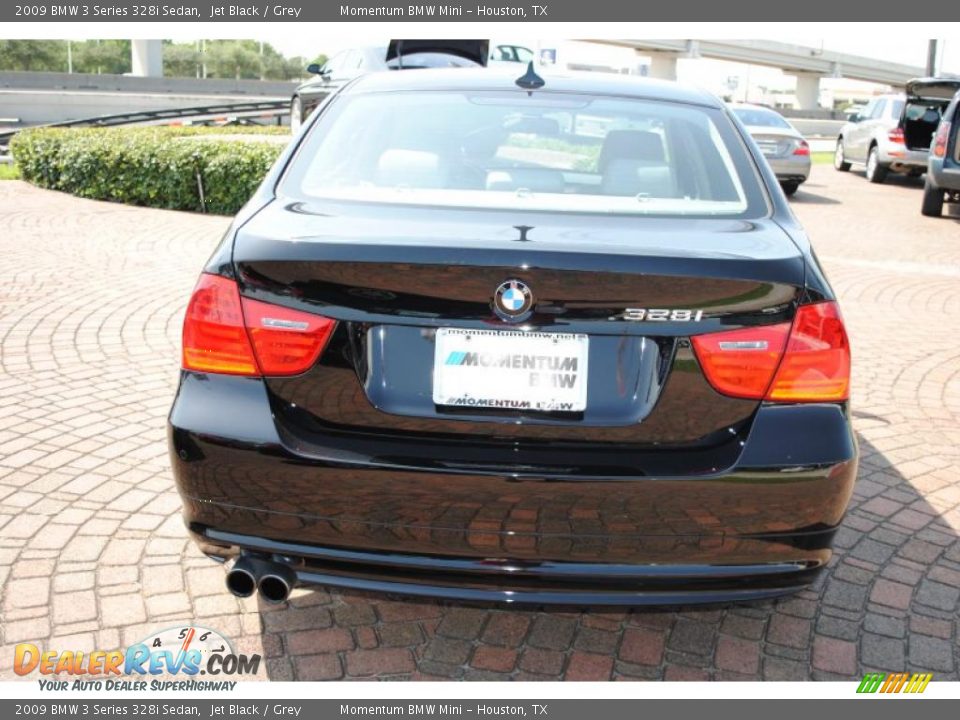 2009 BMW 3 Series 328i Sedan Jet Black / Grey Photo #4