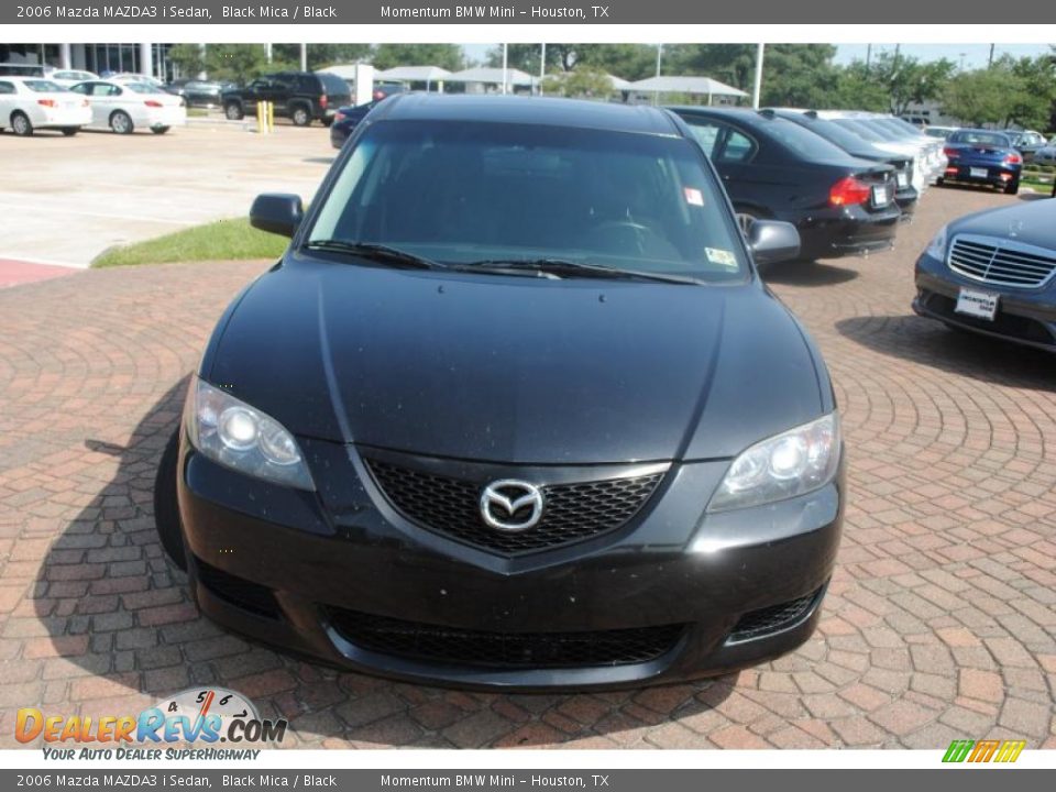2006 Mazda MAZDA3 i Sedan Black Mica / Black Photo #8
