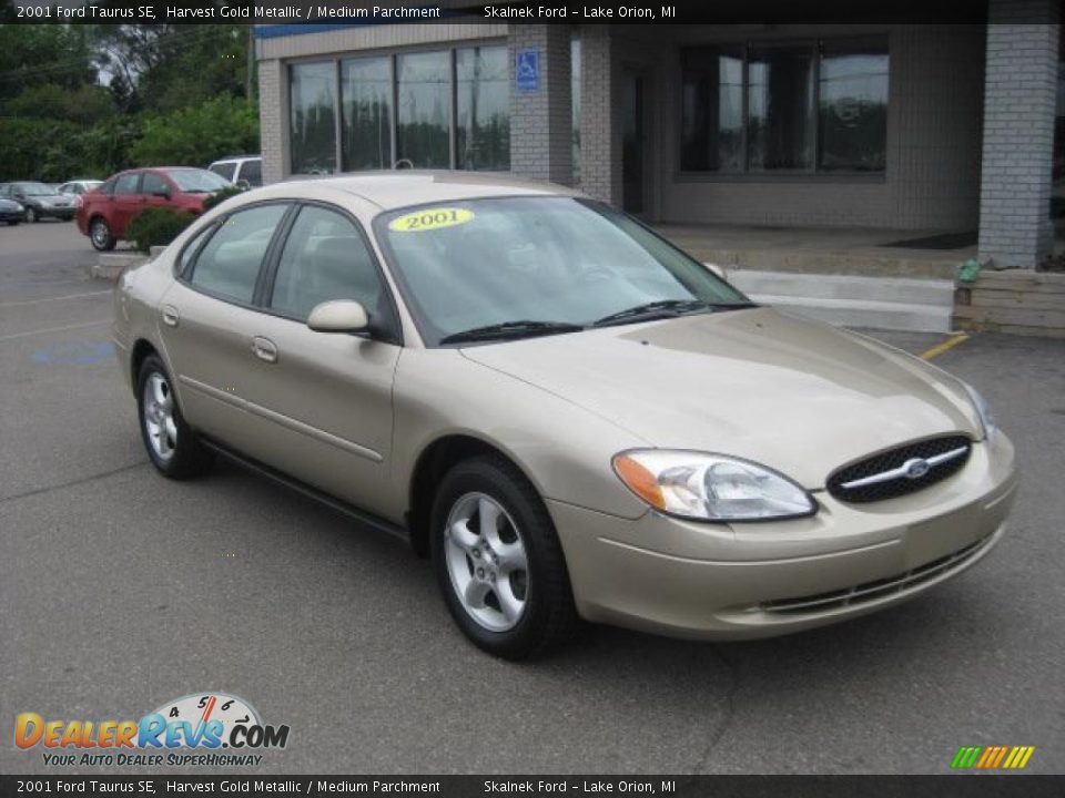 2001 Ford Taurus SE Harvest Gold Metallic / Medium Parchment Photo #1