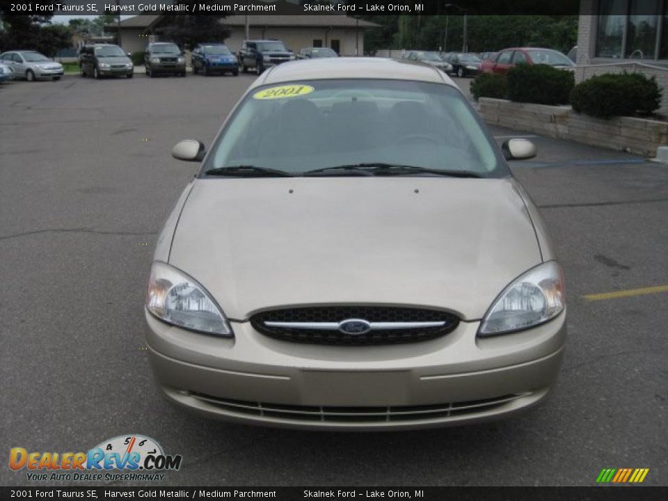 2001 Ford Taurus SE Harvest Gold Metallic / Medium Parchment Photo #8