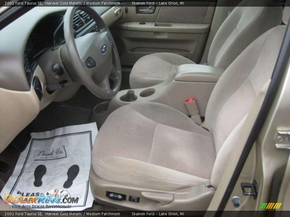 2001 Ford Taurus SE Harvest Gold Metallic / Medium Parchment Photo #15