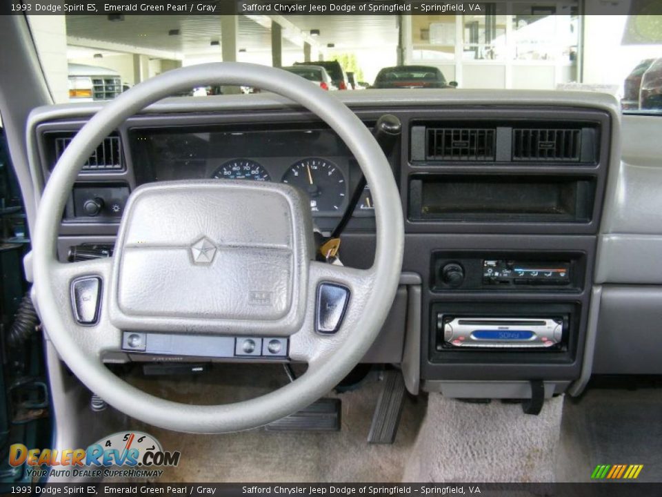 1993 Dodge Spirit ES Emerald Green Pearl / Gray Photo #15