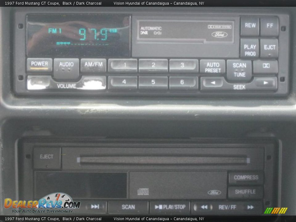 1997 Ford Mustang GT Coupe Black / Dark Charcoal Photo #7