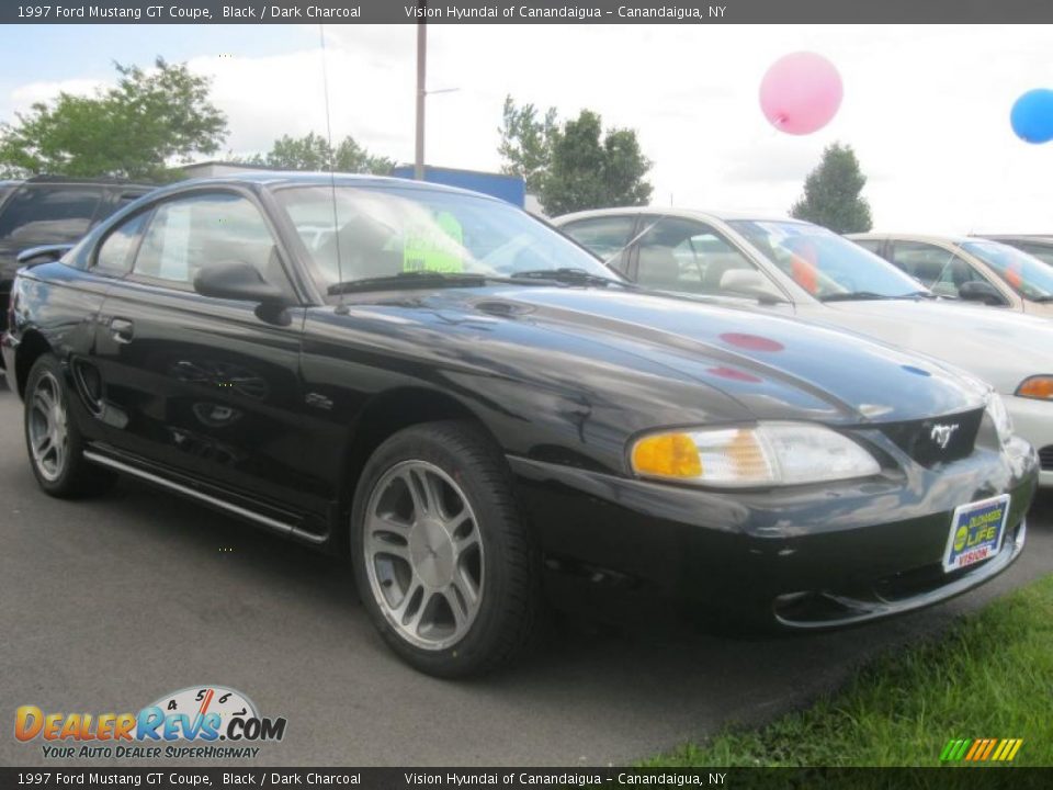 1997 Ford Mustang GT Coupe Black / Dark Charcoal Photo #16