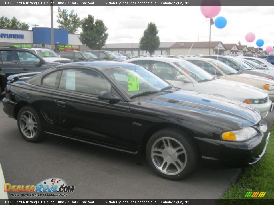 1997 Ford Mustang GT Coupe Black / Dark Charcoal Photo #17