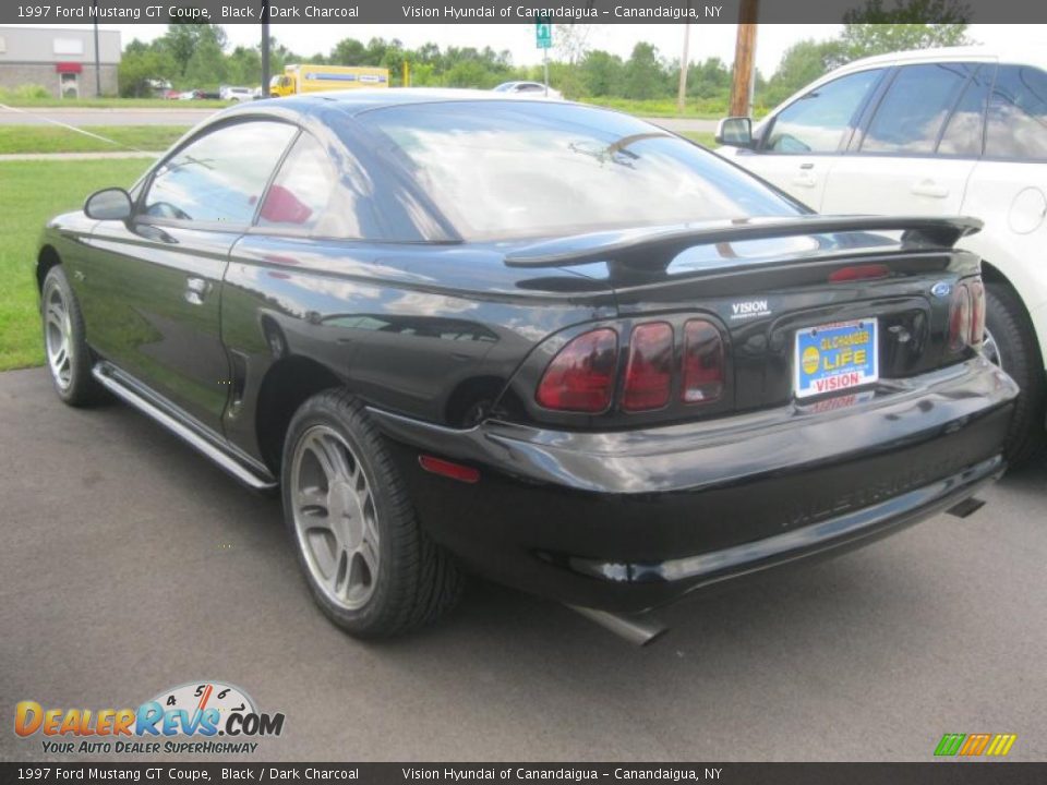 1997 Ford Mustang GT Coupe Black / Dark Charcoal Photo #18