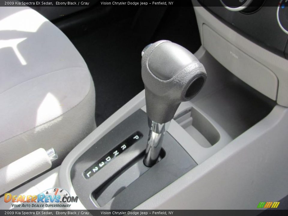2009 Kia Spectra EX Sedan Ebony Black / Gray Photo #19