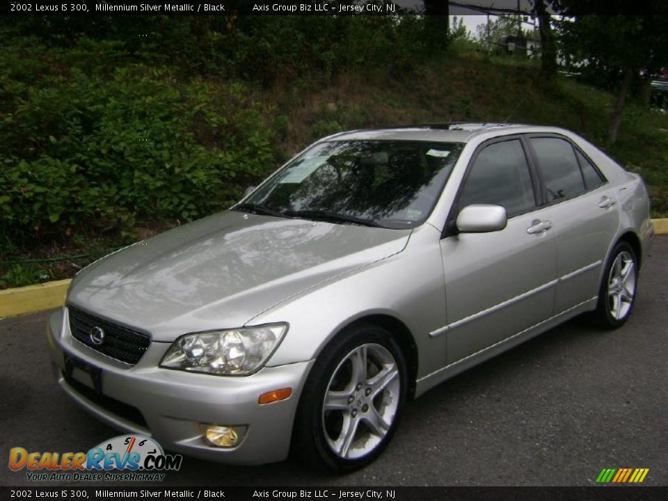 2002 Lexus IS 300 Millennium Silver Metallic / Black Photo #1