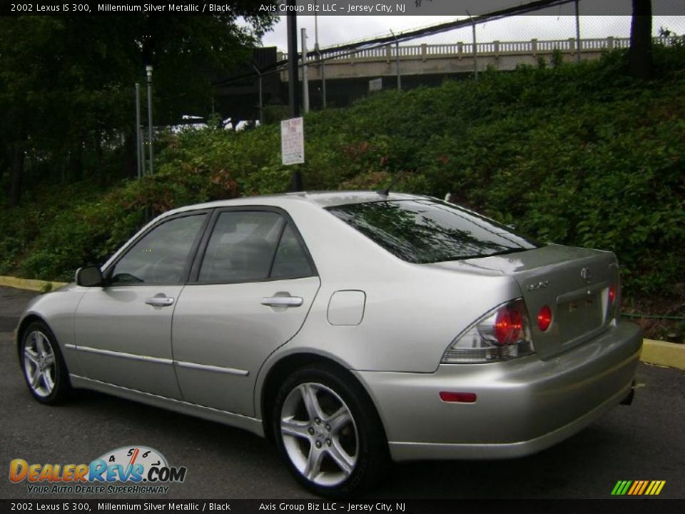 2002 Lexus IS 300 Millennium Silver Metallic / Black Photo #3