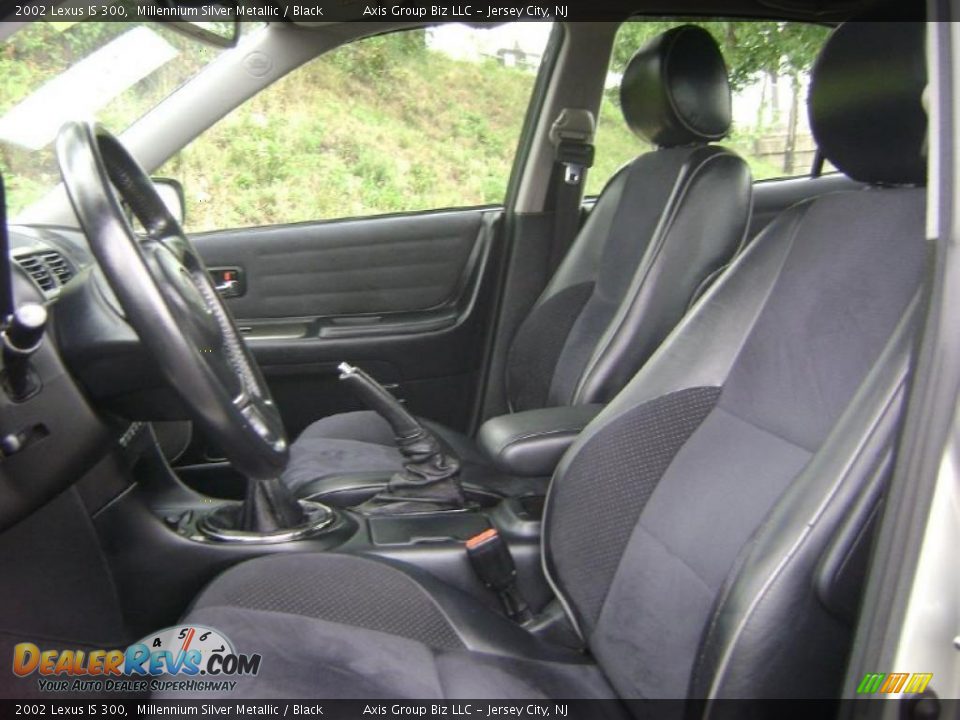 2002 Lexus IS 300 Millennium Silver Metallic / Black Photo #14