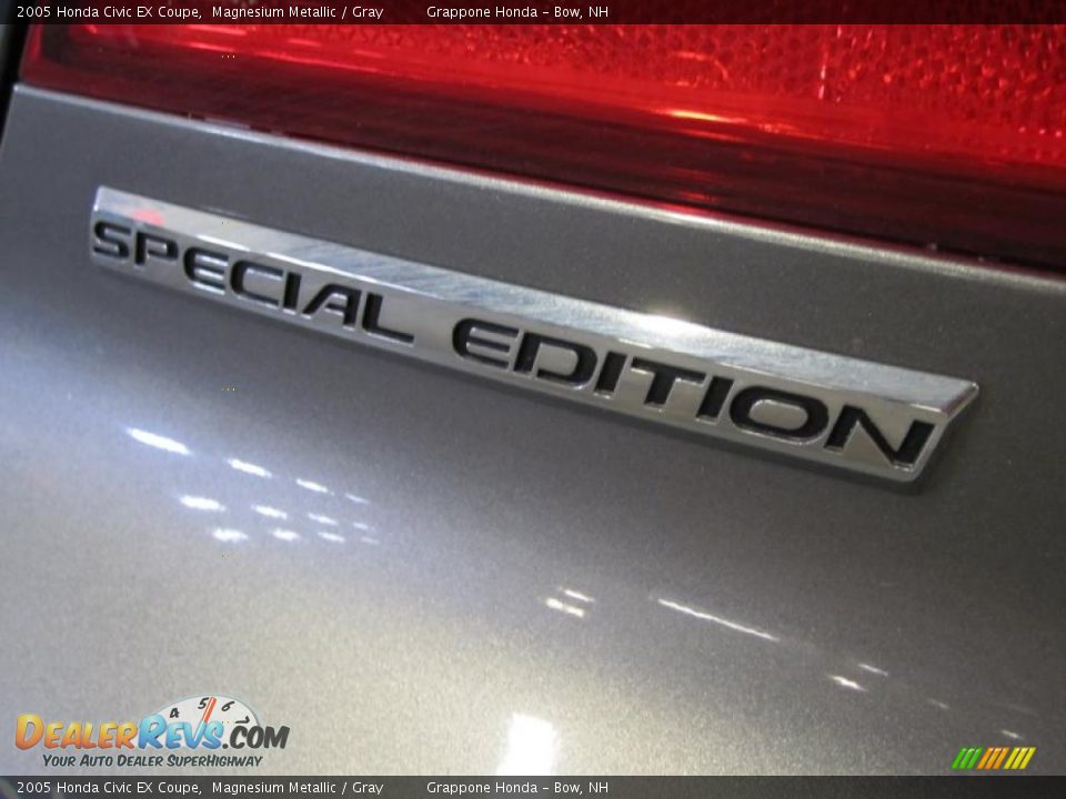 2005 Honda Civic EX Coupe Magnesium Metallic / Gray Photo #6