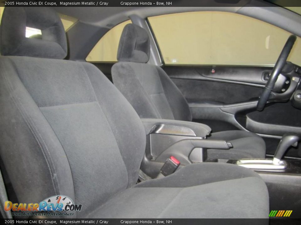 2005 Honda Civic EX Coupe Magnesium Metallic / Gray Photo #9