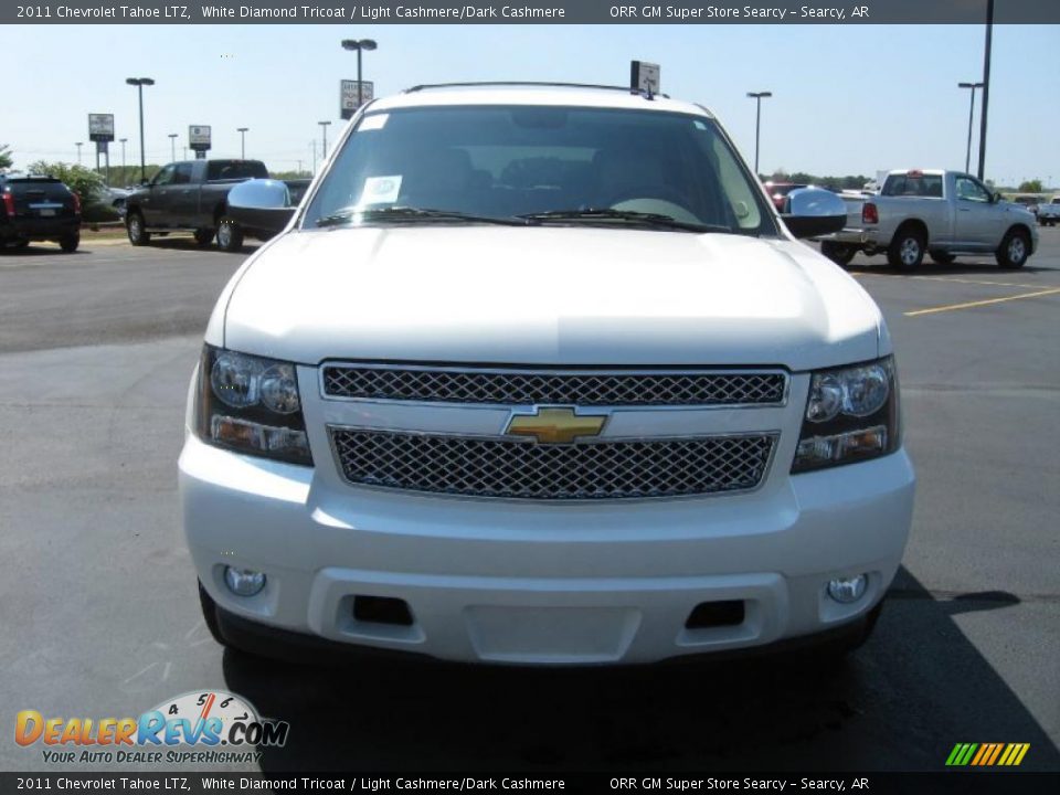 2011 Chevrolet Tahoe LTZ White Diamond Tricoat / Light Cashmere/Dark Cashmere Photo #2