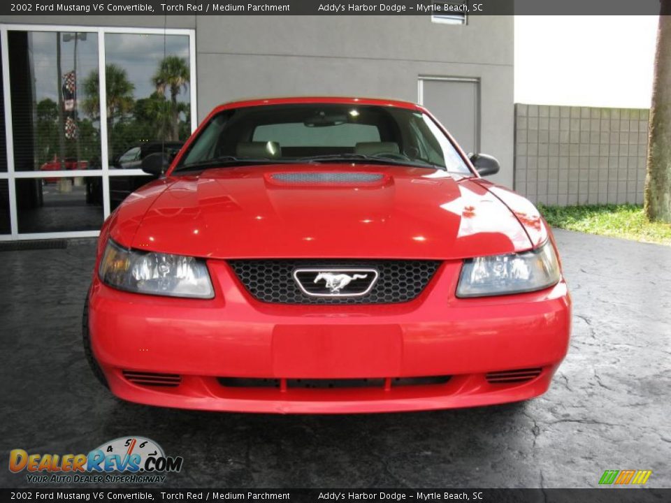 2002 Ford Mustang V6 Convertible Torch Red / Medium Parchment Photo #8