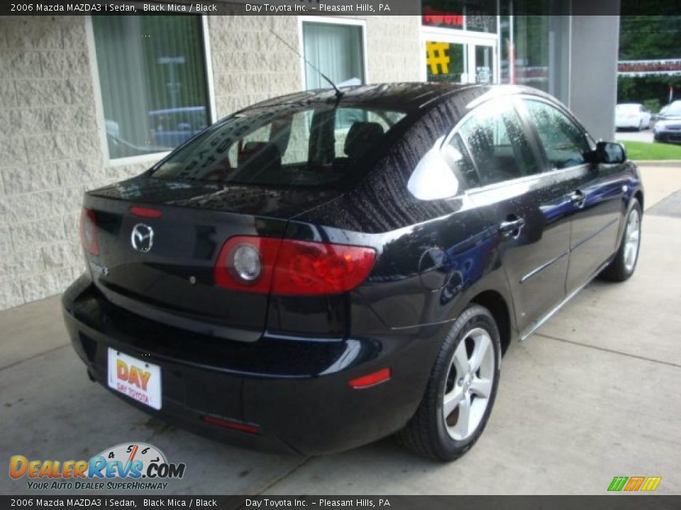 2006 Mazda MAZDA3 i Sedan Black Mica / Black Photo #2