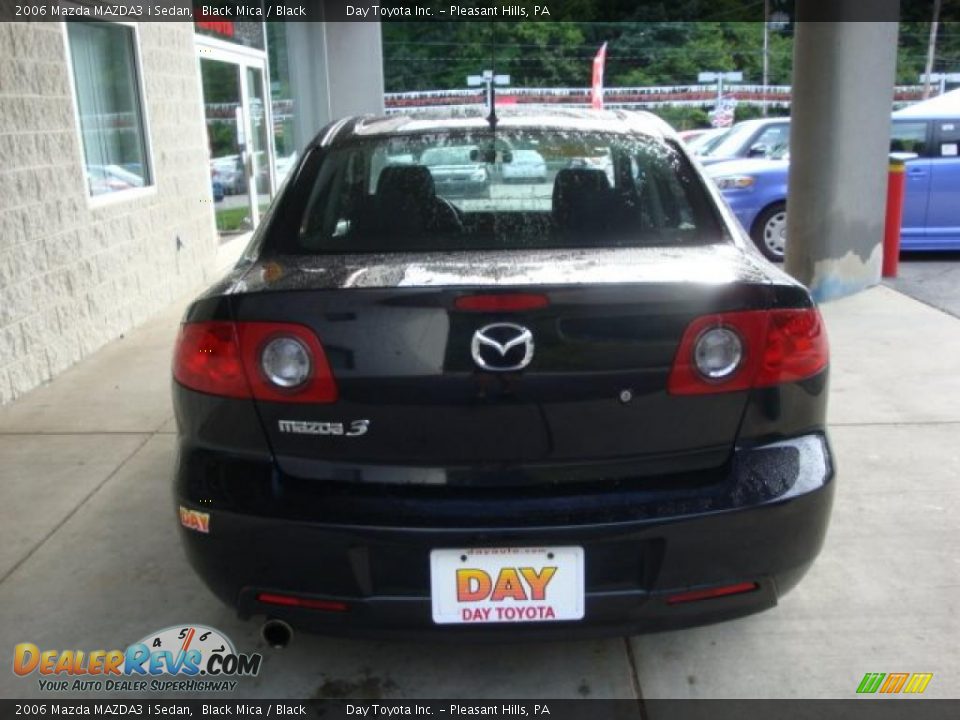 2006 Mazda MAZDA3 i Sedan Black Mica / Black Photo #3