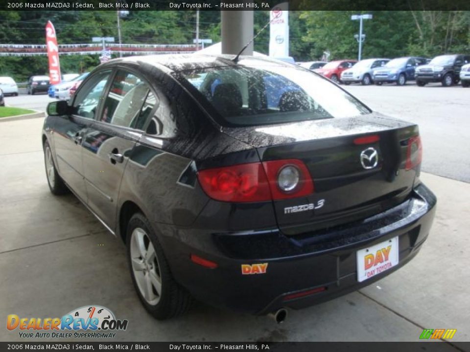 2006 Mazda MAZDA3 i Sedan Black Mica / Black Photo #4