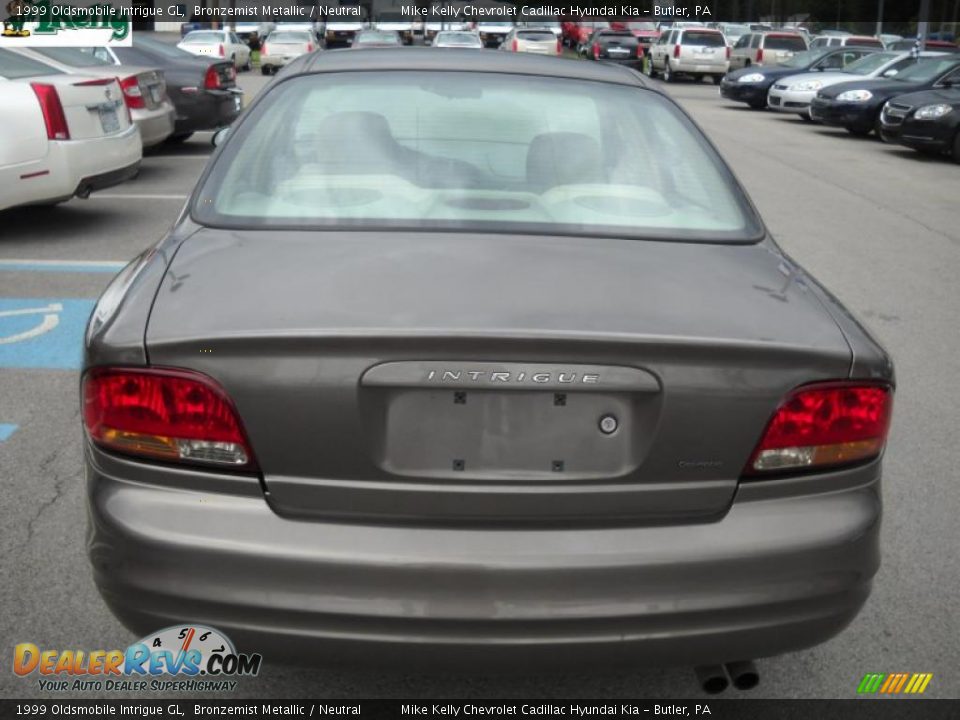 1999 Oldsmobile Intrigue GL Bronzemist Metallic / Neutral Photo #4