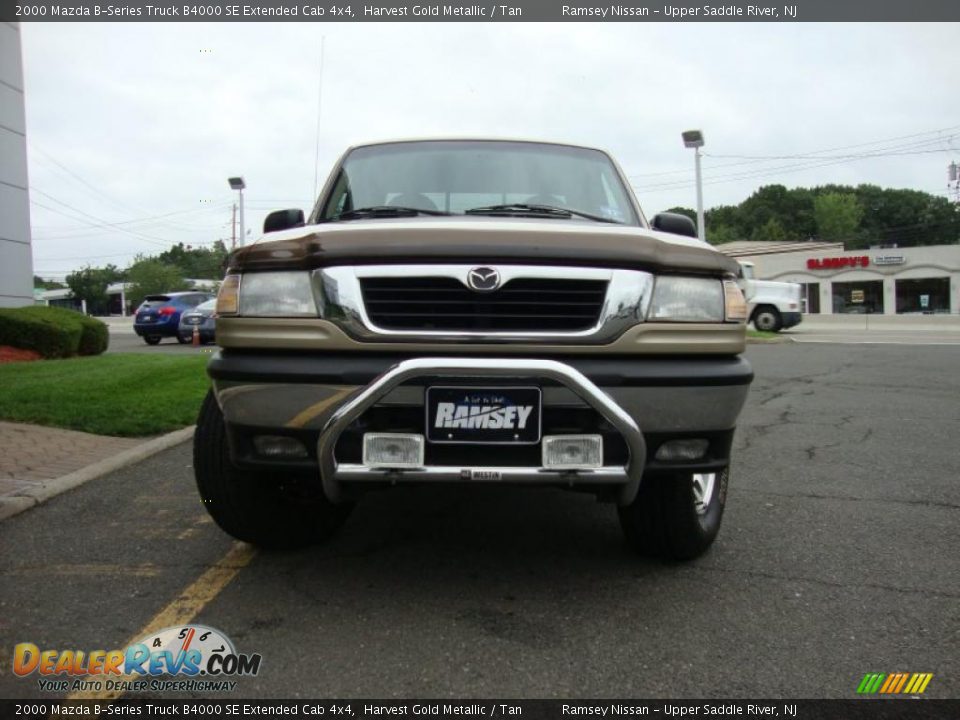 2000 Mazda B-Series Truck B4000 SE Extended Cab 4x4 Harvest Gold Metallic / Tan Photo #2