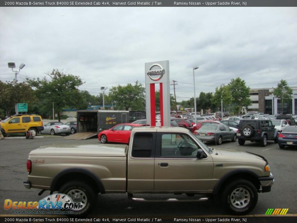 2000 Mazda B-Series Truck B4000 SE Extended Cab 4x4 Harvest Gold Metallic / Tan Photo #7