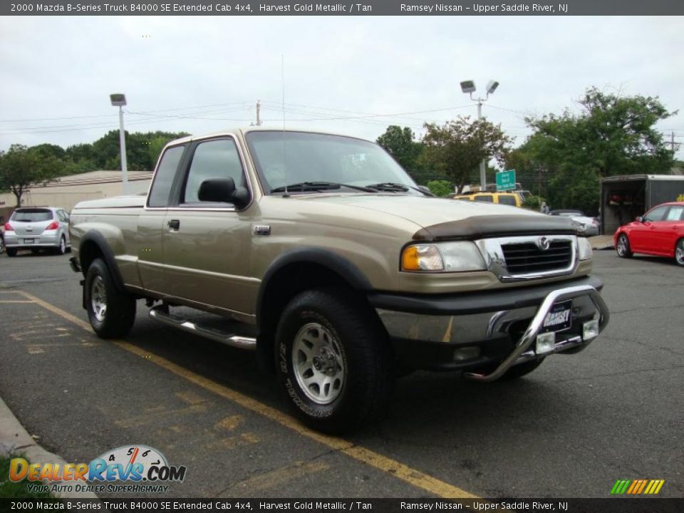 2000 Mazda B-Series Truck B4000 SE Extended Cab 4x4 Harvest Gold Metallic / Tan Photo #8