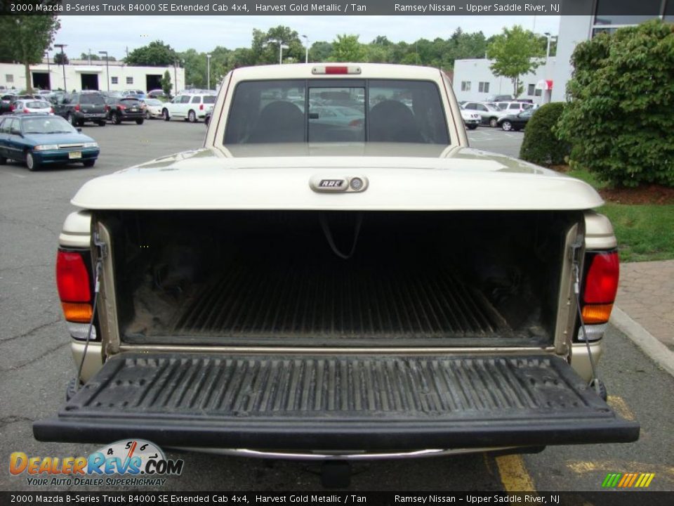 2000 Mazda B-Series Truck B4000 SE Extended Cab 4x4 Harvest Gold Metallic / Tan Photo #21