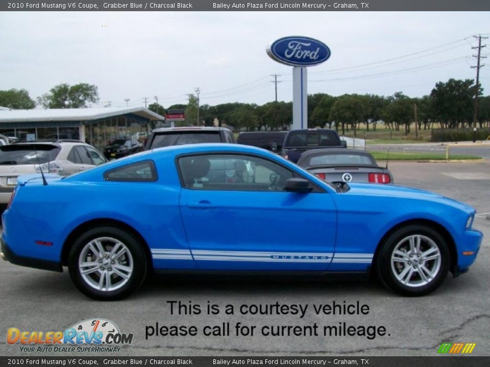 2010 Ford Mustang V6 Coupe Grabber Blue / Charcoal Black Photo #2